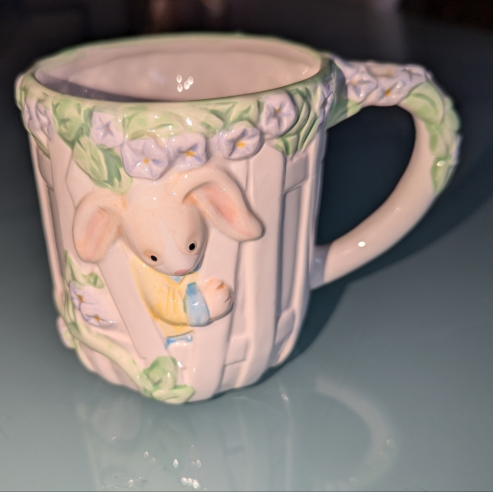Applause 3D Bunny Rabbit Peter Cottontail Ceramic Glazed Collectible Easter Mug